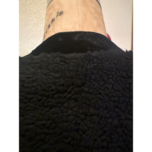 Women’s Black Fuzzy Faux Fur Velvet Trim Button Down Cardigan Sweater Size M - Picture 8 of 10